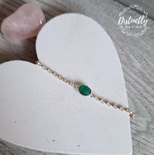 Load image into Gallery viewer, Oval set green onyx crystal bracelet in Sterling Silver