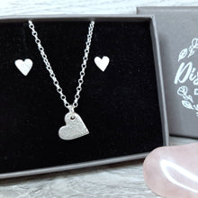 Load image into Gallery viewer, Pure Silver Textured Heart Gift Set
