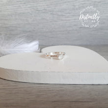 Load image into Gallery viewer, Cremation Ash Ring | Round