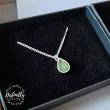 Load image into Gallery viewer, Cremation Ash Tear Drop Pendant