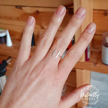 Load image into Gallery viewer, Ring | Bar Design